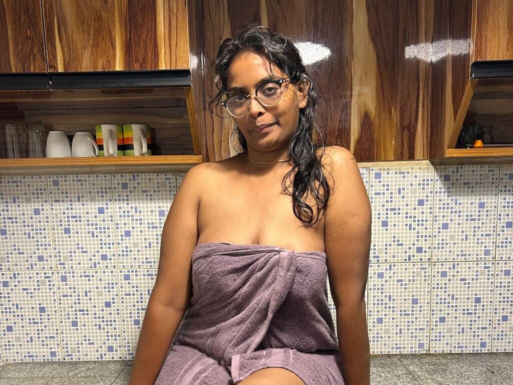 Free Naked SanjuSanjana